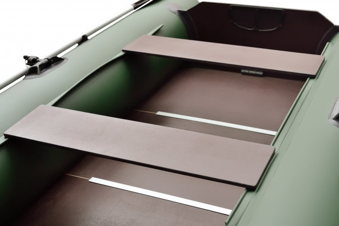 Roger Standart 3000 с привальным брусом